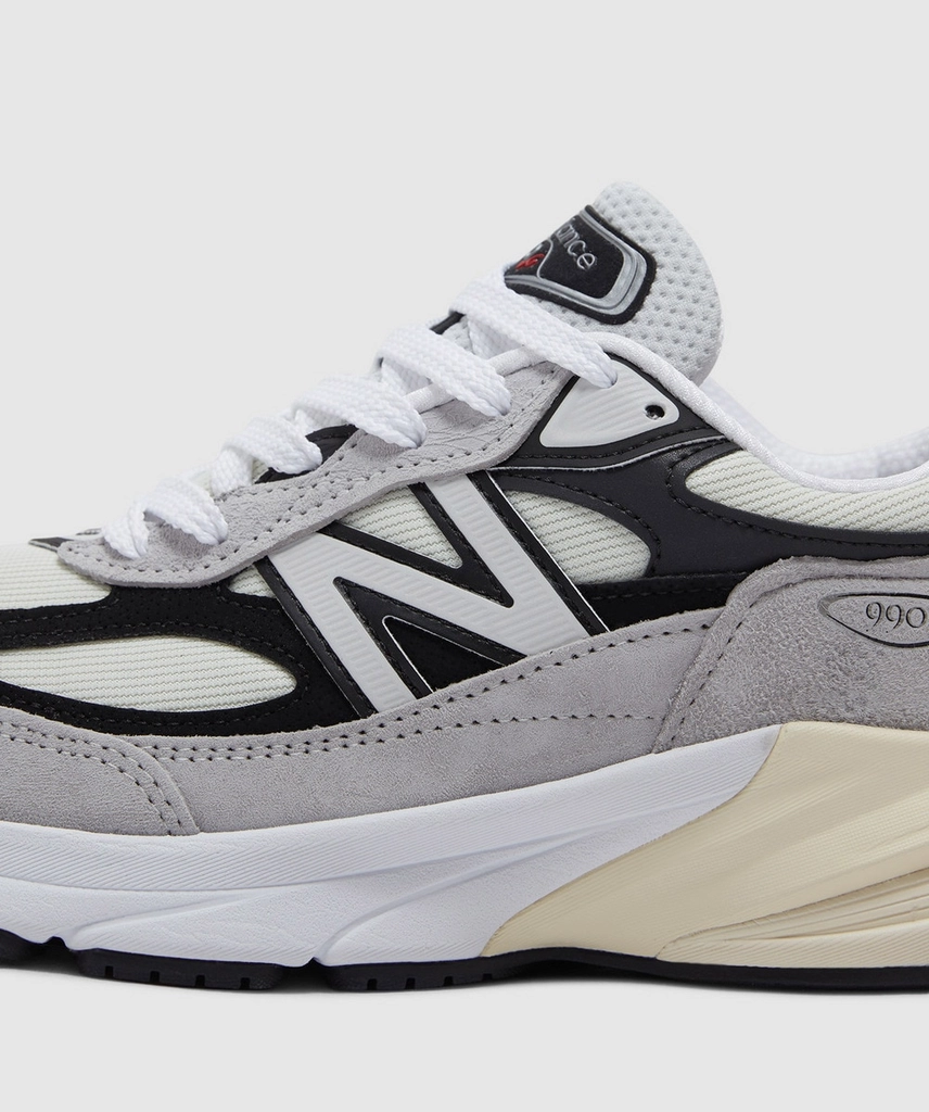 New Balance MIUS 990v6 sneaker